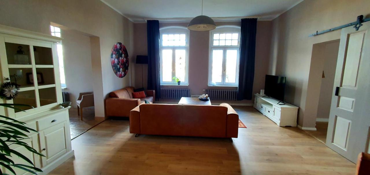 Oelsnitz Vogtlandperle公寓 外观 照片